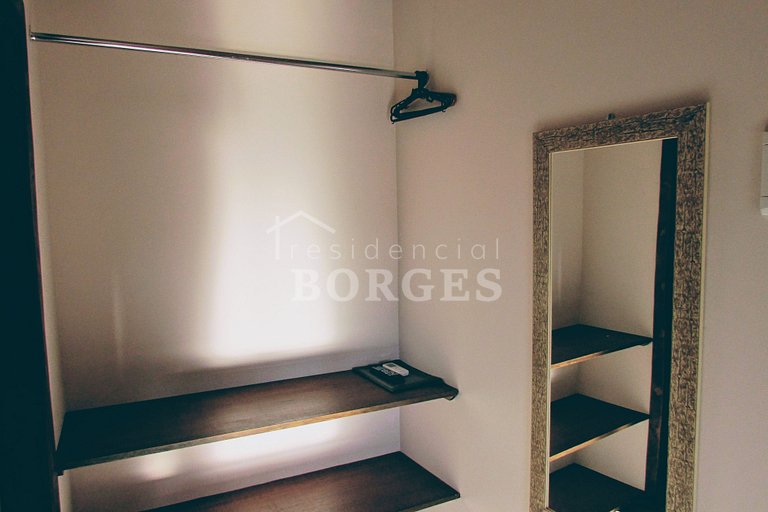 Apartamento casal luxo romântico com varanda perto do centro