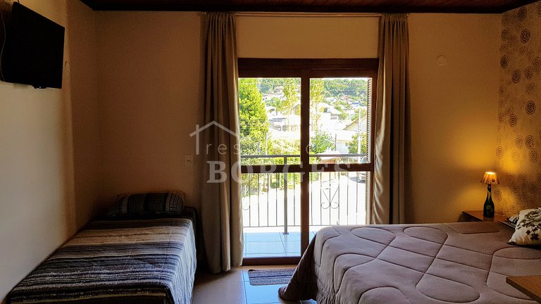 Apartamento casal luxo romântico com varanda perto do centro