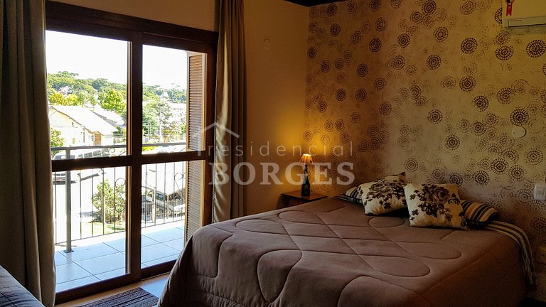 Apartamento casal luxo romântico com varanda perto do centro