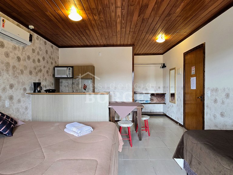 Apartamento casal luxo romântico com varanda perto do centro