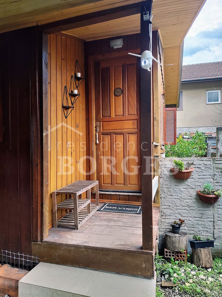 Casa Aconchegante com Ótima Localização e Conforto