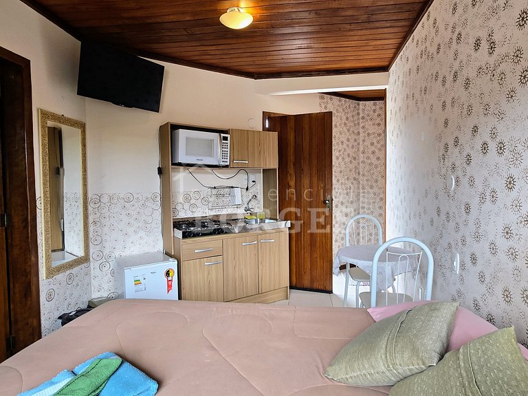 Apto com varanda no Residencial Borges de Canela