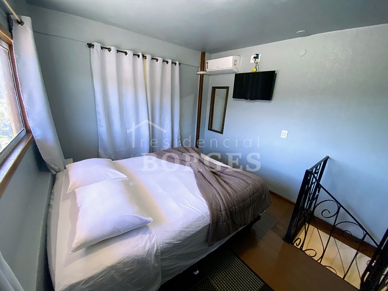 Apartamento com internet, ar condicionado e cozinha equipada