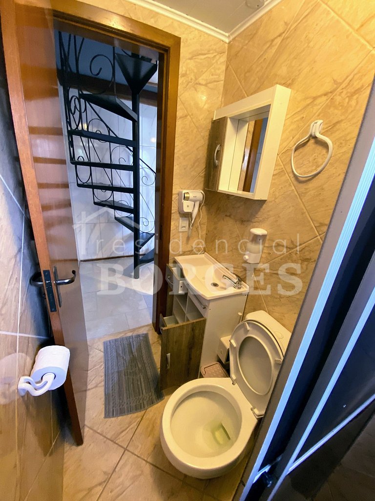 Apartamento com internet, ar condicionado e cozinha equipada