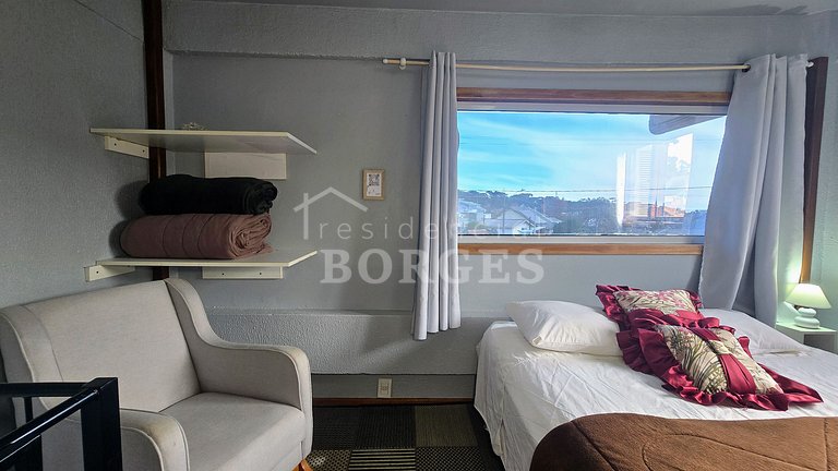 Apartamento com internet, ar condicionado e cozinha equipada